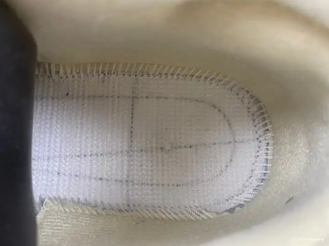 Kicktheory FZ8117-003 X JORDAN TRAVIS SCOTT CUT CHECK THE 0610